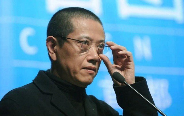 未 里面装的是糖还是沙海报