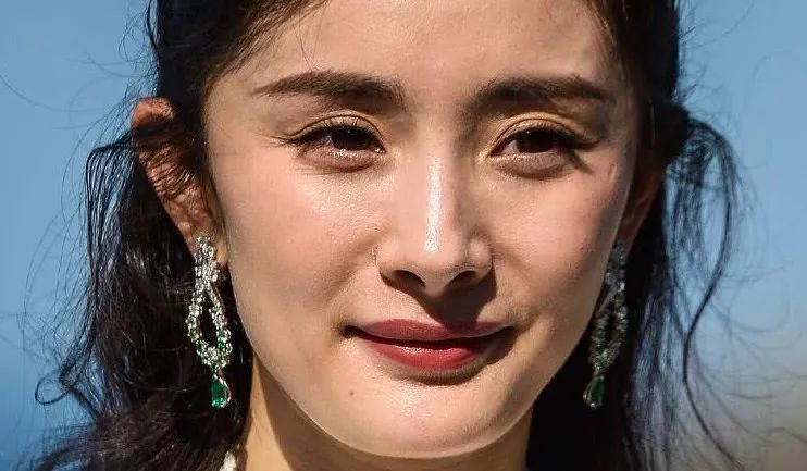 社交网络电影观看 当我们被困在信息茧房里海报