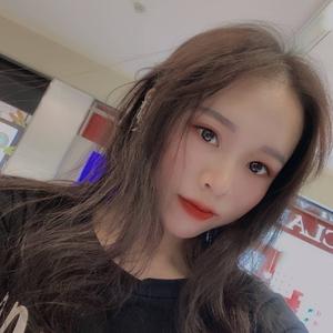 法国啄木鸟在线观看 一切都变成了“内容”海报