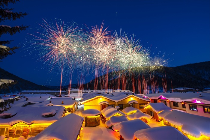 视频 尤物 相似半张的视频尤物嘴唇